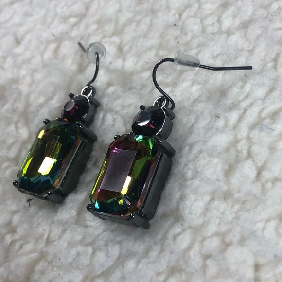 Stone multicolored shiny earrings, very pretty! NEW - Picture 5 of 7
